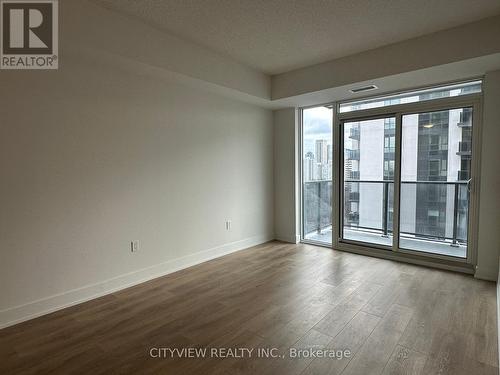 1403 - 204 Burnhamthorpe Road E, Mississauga, ON - Indoor Photo Showing Other Room