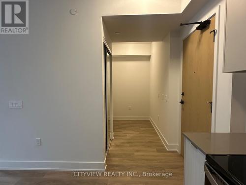 1403 - 204 Burnhamthorpe Road E, Mississauga, ON -  Photo Showing Other Room