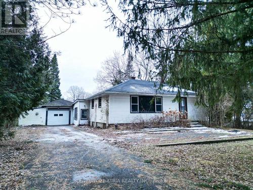 2619 Perth Road, Kingston, ON - Outdoor