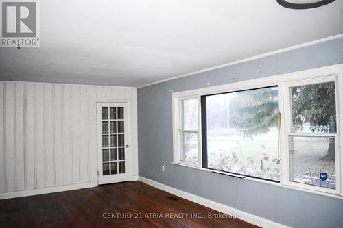 2619 Perth Road, Kingston, ON - Indoor Photo Showing Other Room