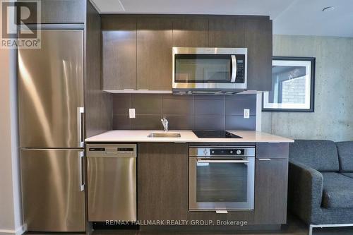 507 - 105 Champagne Avenue S, Ottawa, ON - Indoor Photo Showing Kitchen With Stainless Steel Kitchen With Upgraded Kitchen