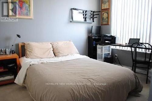 1505 - 18 Parkview Avenue, Toronto, ON - Indoor Photo Showing Bedroom