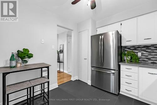 54-175 Trudelle Street, Toronto, ON - Indoor Photo Showing Kitchen