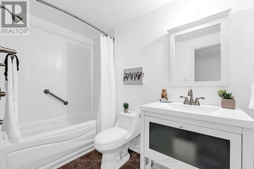 54-175 Trudelle Street, Toronto, ON - Indoor Photo Showing Bathroom