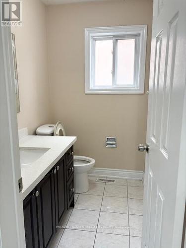 (Upper) - 109 Mountainash Road, Brampton, ON - Indoor Photo Showing Bathroom