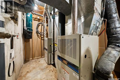 892 Mcniven Avenue, Regina, SK - Indoor Photo Showing Basement