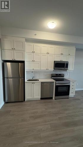 605 - 480 Gordon Krantz Avenue, Milton, ON - Indoor Photo Showing Kitchen With Stainless Steel Kitchen