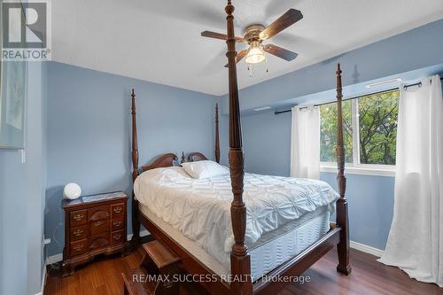 205B - 211 Forum Drive, Mississauga, ON - Indoor Photo Showing Bedroom