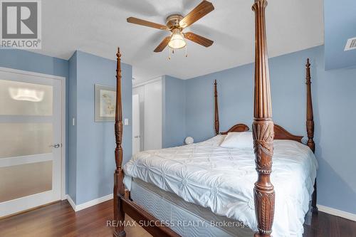 205B - 211 Forum Drive, Mississauga, ON - Indoor Photo Showing Bedroom