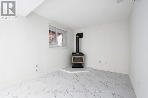 5507 Flatford Road, Mississauga, ON - Indoor Photo Showing Other Room