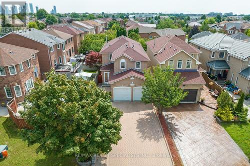 5507 Flatford Road, Mississauga, ON - Outdoor With Facade