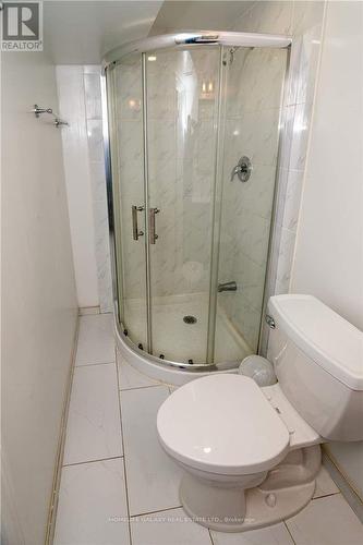 74 Decarie Circle, Toronto, ON - Indoor Photo Showing Bathroom