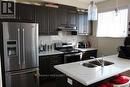 118 New Pines Trail, Brampton, ON  - Indoor Photo Showing Kitchen With Double Sink With Upgraded Kitchen 