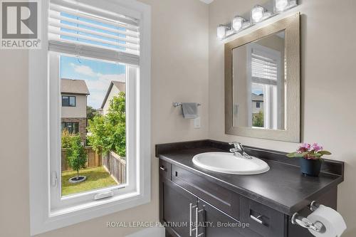 2234 Tribalwood Street, London, ON - Indoor Photo Showing Bathroom