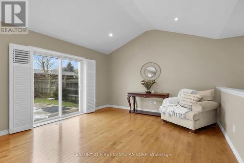 1597 Stackhouse Avenue W, London, ON - Indoor