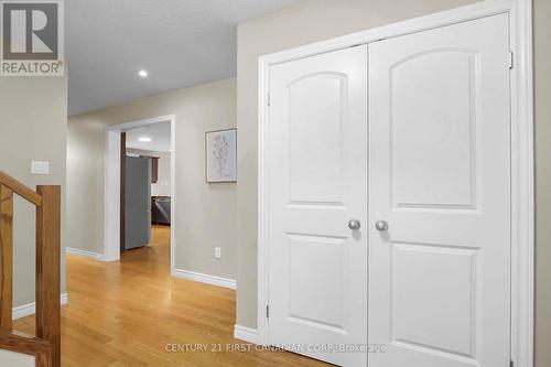 1597 Stackhouse Avenue W, London, ON - Indoor Photo Showing Other Room