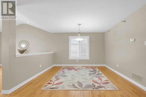 1597 Stackhouse Avenue W, London, ON - Indoor Photo Showing Other Room