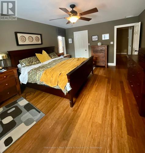 107 Franklin Drive, Stratford, ON - Indoor Photo Showing Bedroom