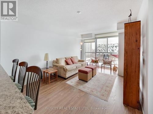 1215 - 96 St Patrick Street, Toronto, ON - Indoor Photo Showing Living Room