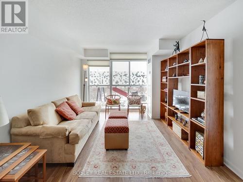 1215 - 96 St Patrick Street, Toronto, ON - Indoor Photo Showing Living Room