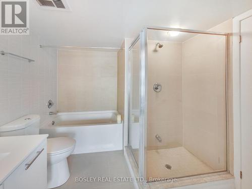 1215 - 96 St Patrick Street, Toronto, ON - Indoor Photo Showing Bathroom