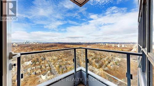 4206 - 395 Bloor Street E, Toronto, ON - Outdoor With View