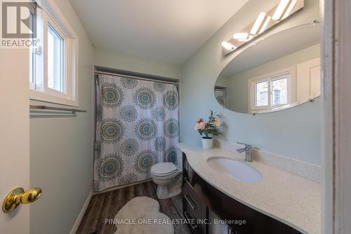 5 Chantel Court, Clarington, ON - Indoor Photo Showing Bathroom