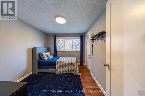 5 Chantel Court, Clarington, ON - Indoor Photo Showing Bedroom