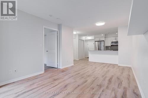 1730 - 38 Grand Magazine Street, Toronto, ON - Indoor Photo Showing Kitchen