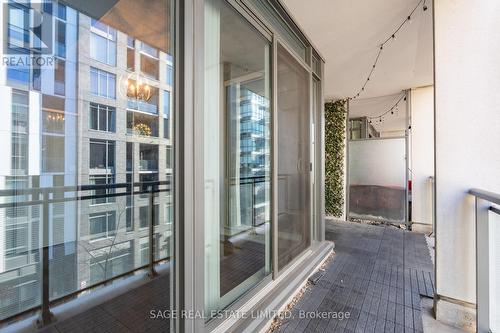 401 - 20 Gladstone Avenue, Toronto, ON -  With Balcony With Exterior