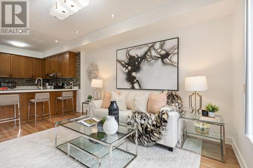 41 Croker Drive, Ajax, ON - Indoor Photo Showing Living Room