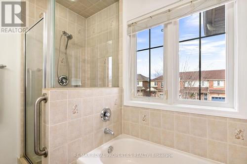 41 Croker Drive, Ajax, ON - Indoor Photo Showing Bathroom