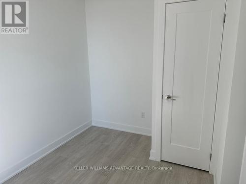 915 - 2545 Simcoe Street N, Oshawa, ON - Indoor Photo Showing Other Room