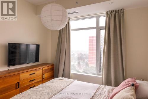 907 - 3220 Sheppard Avenue, Toronto, ON - Indoor Photo Showing Bedroom