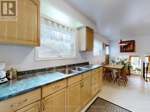 5193 Aurora Road, Whitchurch-Stouffville, ON - Indoor Photo Showing Kitchen With Double Sink