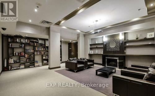 3210 - 80 Absolute Avenue, Mississauga, ON - Indoor Photo Showing Other Room