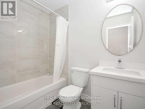 2024 Blue Jay Boulevard, Oakville, ON - Indoor Photo Showing Bathroom