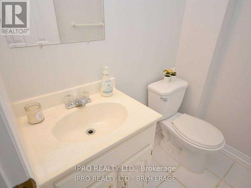 2024 Blue Jay Boulevard, Oakville, ON - Indoor Photo Showing Bathroom