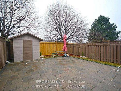 2024 Blue Jay Boulevard, Oakville, ON - Outdoor