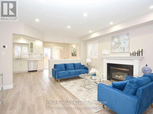 2024 Blue Jay Boulevard, Oakville, ON - Indoor Photo Showing Living Room With Fireplace