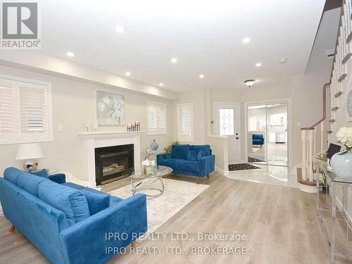 2024 Blue Jay Boulevard, Oakville, ON - Indoor Photo Showing Living Room With Fireplace