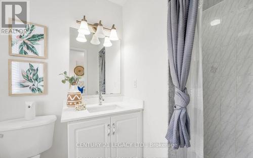 203 - 80 Acorn Place, Mississauga, ON - Indoor Photo Showing Bathroom