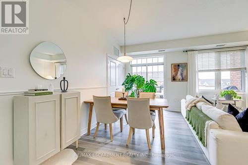 310 - 269 Georgian Drive, Oakville, ON - Indoor Photo Showing Dining Room