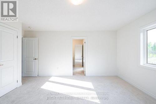 13 Spruceside Drive, Kawartha Lakes (Bobcaygeon), ON - Indoor Photo Showing Other Room