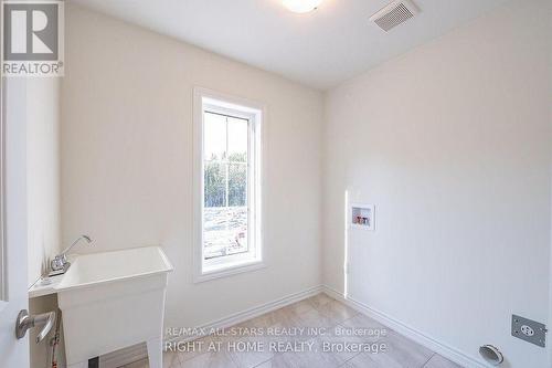 13 Spruceside Drive, Kawartha Lakes (Bobcaygeon), ON - Indoor Photo Showing Other Room