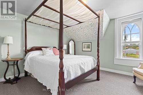 1549 Doyle Road, Loyalist (Lennox And Addington - South), ON - Indoor Photo Showing Bedroom