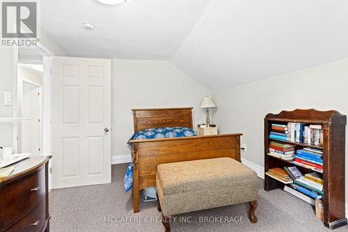 1549 Doyle Road, Loyalist (Lennox And Addington - South), ON - Indoor Photo Showing Bedroom