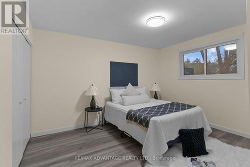 20 Edgemere Crescent, London, ON - Indoor Photo Showing Bedroom