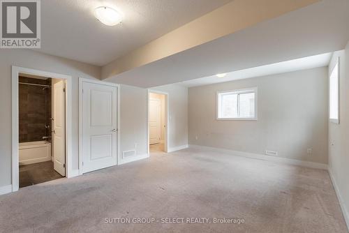 161 - 1960 Dalmagarry Road, London, ON - Indoor Photo Showing Other Room