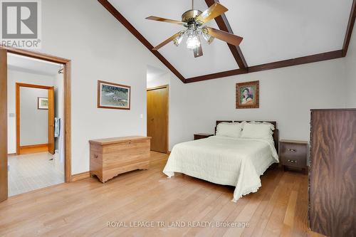 9580 Sinclair Drive, Middlesex Centre, ON - Indoor Photo Showing Bedroom